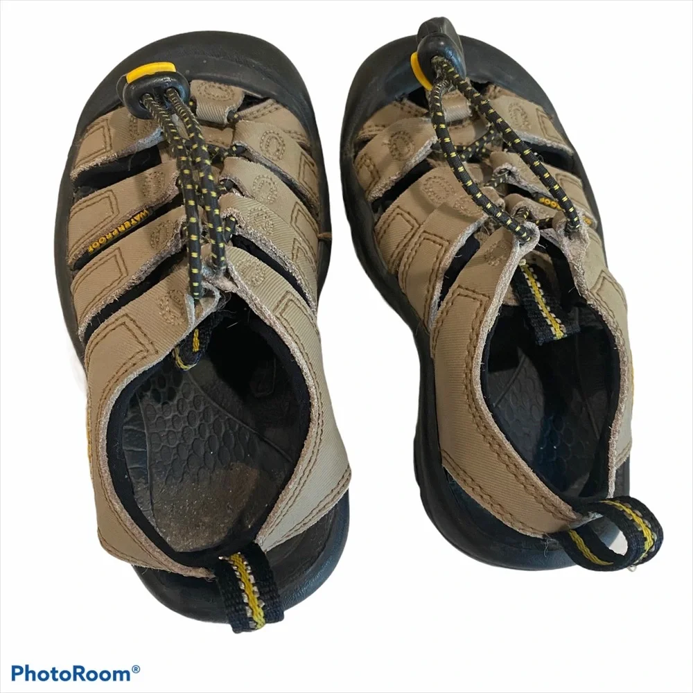 Keen Shoes Tan Black Waterproof Outdoor Sandals Slingback Hiking Hybrid